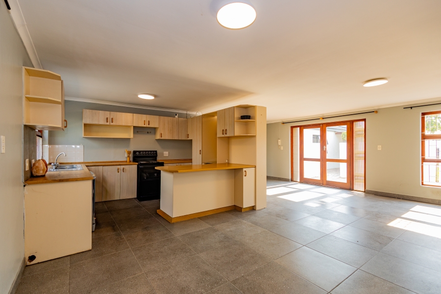 5 Bedroom Property for Sale in De Bron Western Cape